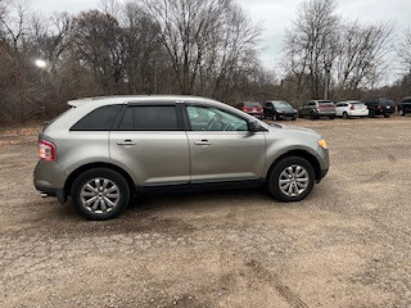 2008 GRAY FORD EDGE LIMITED (2FMDK49C08B) with an 3.5L engine, Automatic transmission, located at 17255 hwy 65 NE, Ham Lake, MN, 55304, 0.000000, 0.000000 - Photo#5